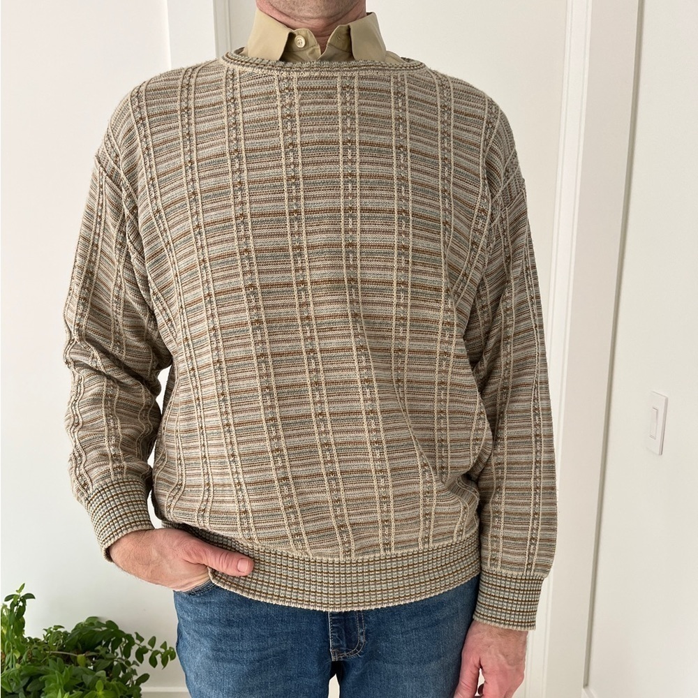VINTAGE Avanrata For Harry Rosen Crew Neck Neutral Pullover Sweater Quiet Luxury